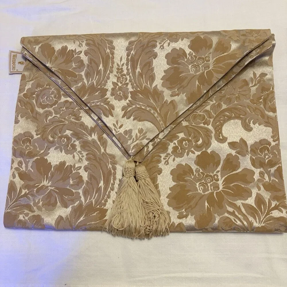 Vintage Waterford Linen Jacquard Table Runner Damask Tassel Cotton Blend 68 x 16 - Picture 6 of 7